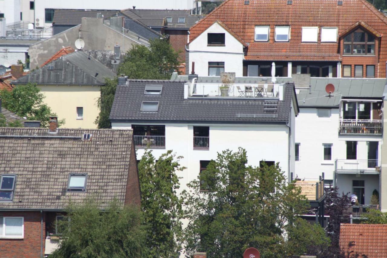Kapitanswohnung Kaiser Wilhelm Brucke Wilhelmshaven Dış mekan fotoğraf